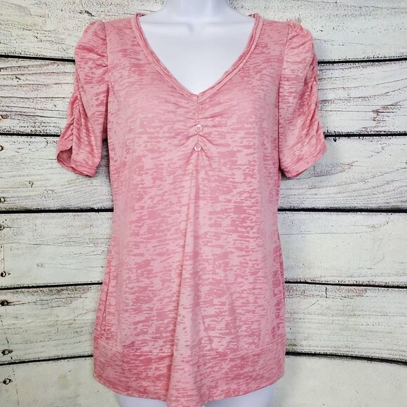 Maurices M Pink Burnout Puff Sleeve Button Front Tee Lightweight Stretch - Picture 1 of 8